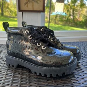 Kickers kizziie high platform black glitter patent low boots size 38